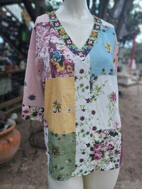 Unbranded Floral Patchwork Like Pattern With Embroidery Flower Tunic Blouse M
